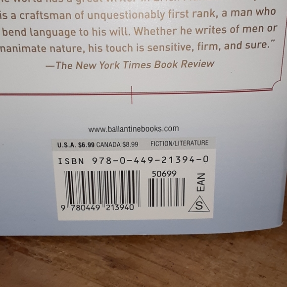 All Quiet On The Western Front paperback Book - Picture 5 of 6